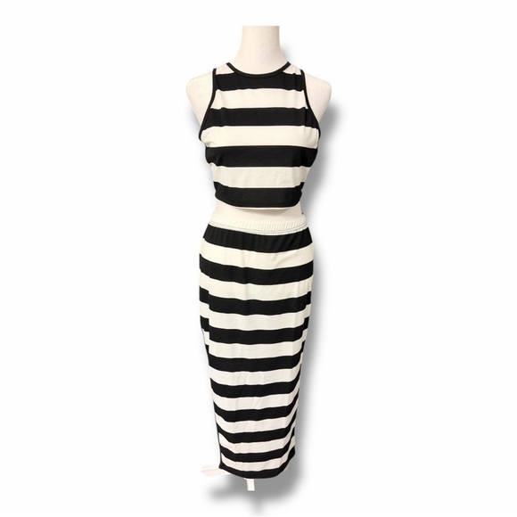 Dresses & Skirts - Women's Striped Color Block Crop Top and Maxi Skirt with Slit NWOT Medium